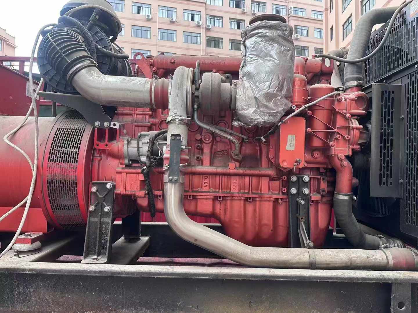 余干如何选择适合 600kW 柴油发电机组的过载保护器？