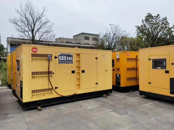 余干如何检查柴油发电机的空气滤清器是否需要更换?