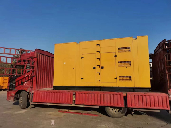 余干柴油发电机组的电瓶长期未使用，应该如何充电？