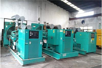 余干如何判断汽油发电机组电瓶的使用寿命？