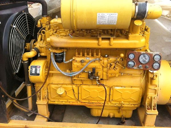 余干合同中关于乙方责任导致工期延误的赔偿标准应该包括哪些方面？